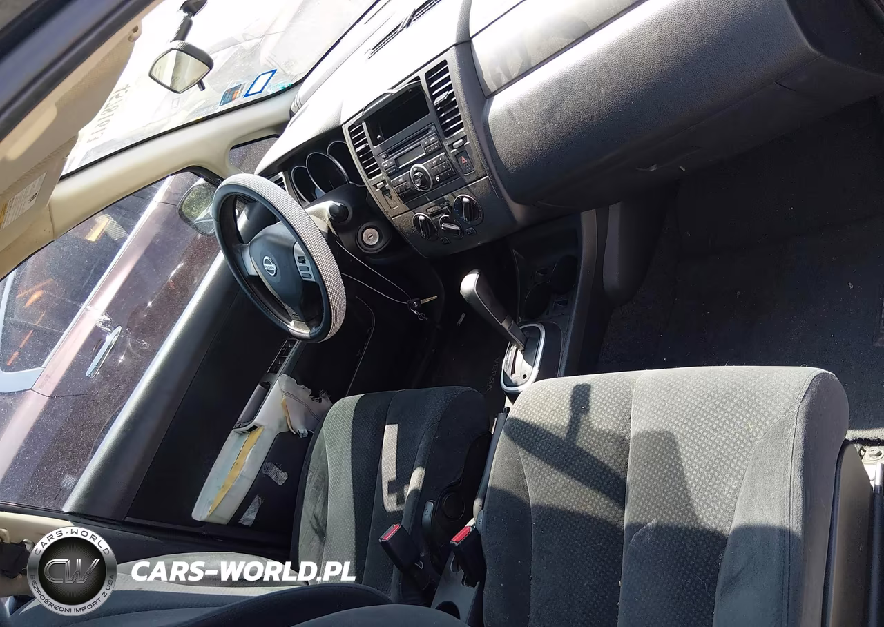 2011 Nissan Versa 1.8S VIN:3N1BC1CP3BL437403 - 5