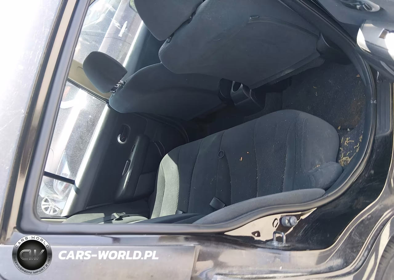 2011 Nissan Versa 1.8S VIN:3N1BC1CP3BL437403 - 8