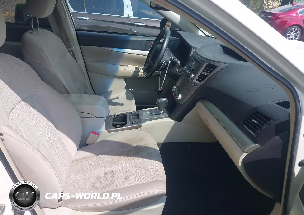 2013 Subaru Outback 2.5I Premium VIN:4S4BRBGC7D3319700 - 5