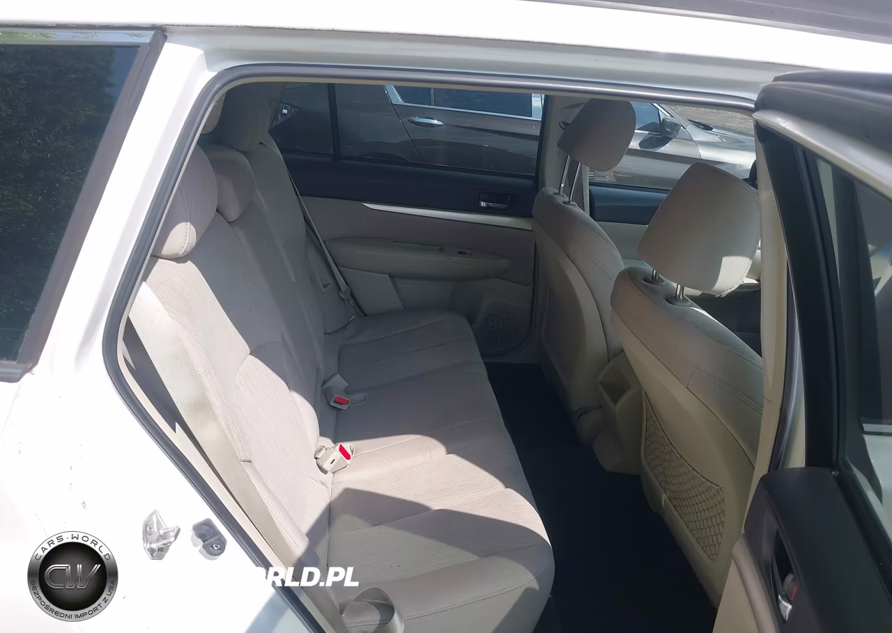2013 Subaru Outback 2.5I Premium VIN:4S4BRBGC7D3319700 - 8
