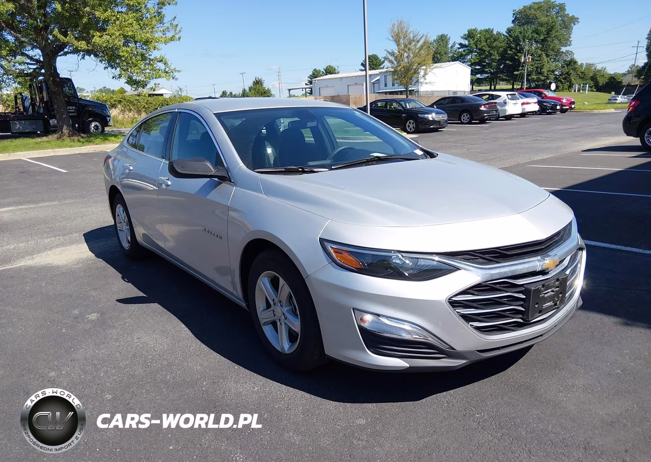 2020 Chevrolet Malibu Fwd 1Fl – zdjęcie 1 z 15