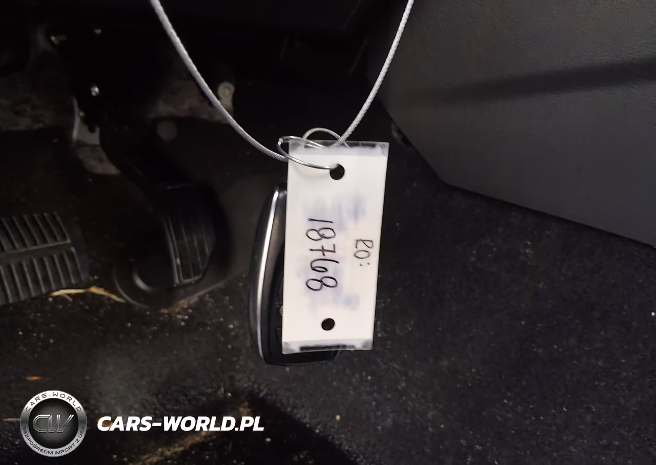 2024 Subaru Forester Premium VIN:JF2SKADC3RH403645 - 11
