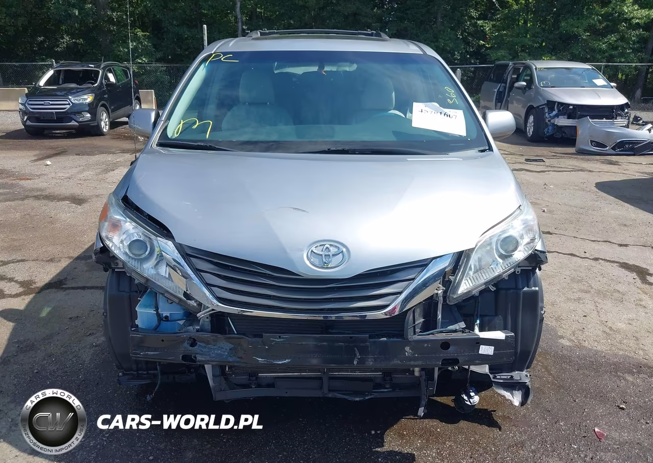 2013 Toyota Sienna Xle V6 8 Passenger VIN:5TDYK3DC3DS370574 - 6