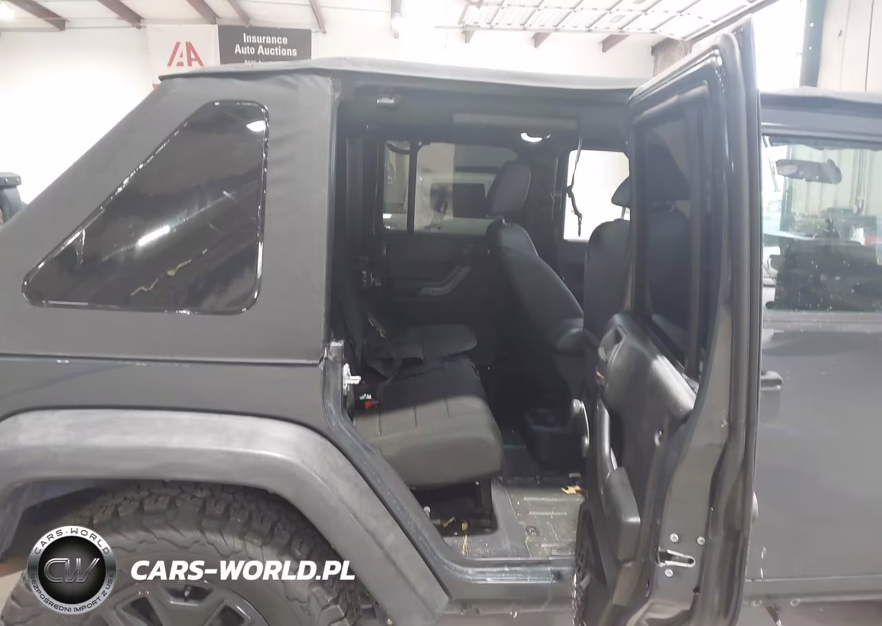 2016 Jeep Wrangler Unlimited Willys Wheeler VIN:1C4BJWDG8GL349075 - 8