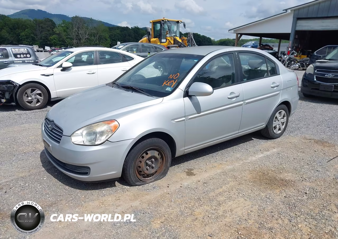 2008 Hyundai Accent Gls VIN:KMHCN46C98U258797 - 2
