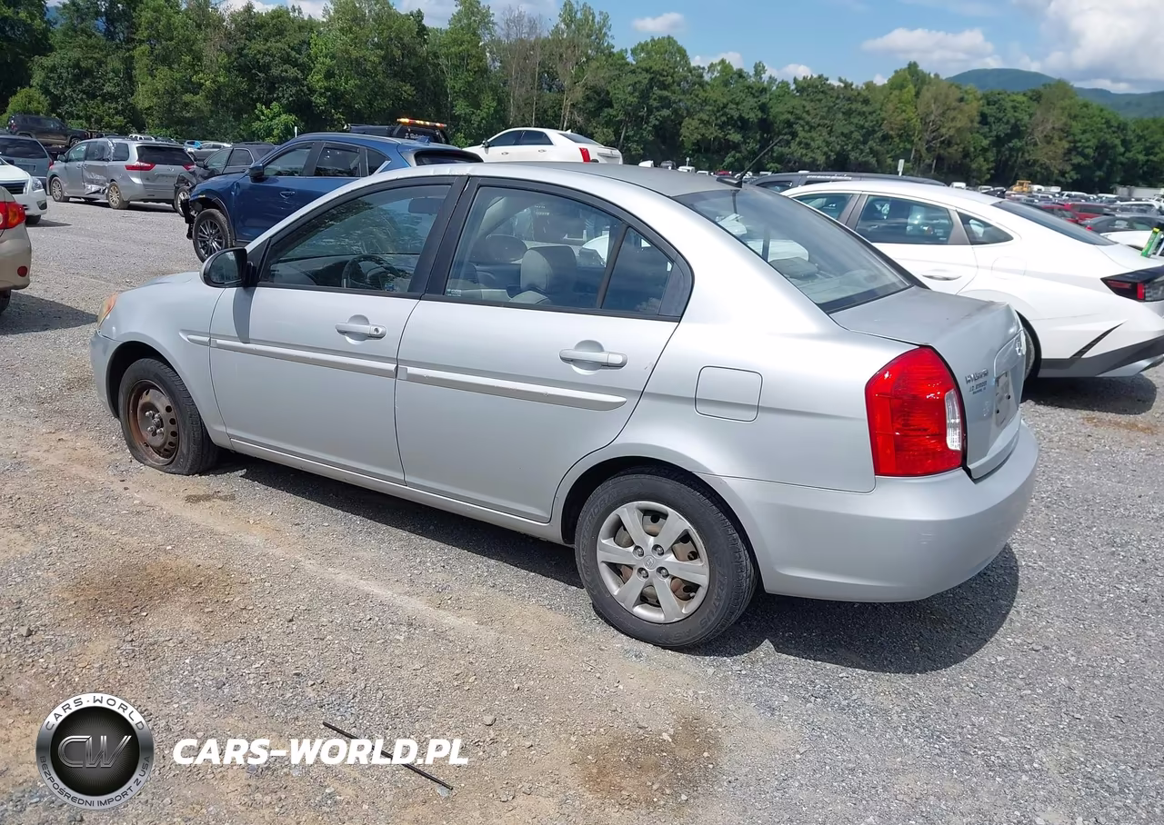 2008 Hyundai Accent Gls VIN:KMHCN46C98U258797 - 3