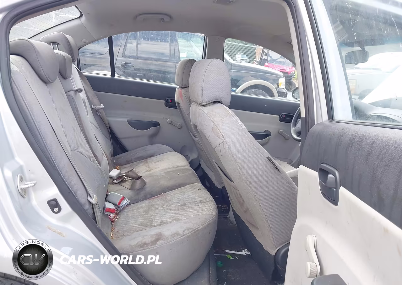 2008 Hyundai Accent Gls VIN:KMHCN46C98U258797 - 8