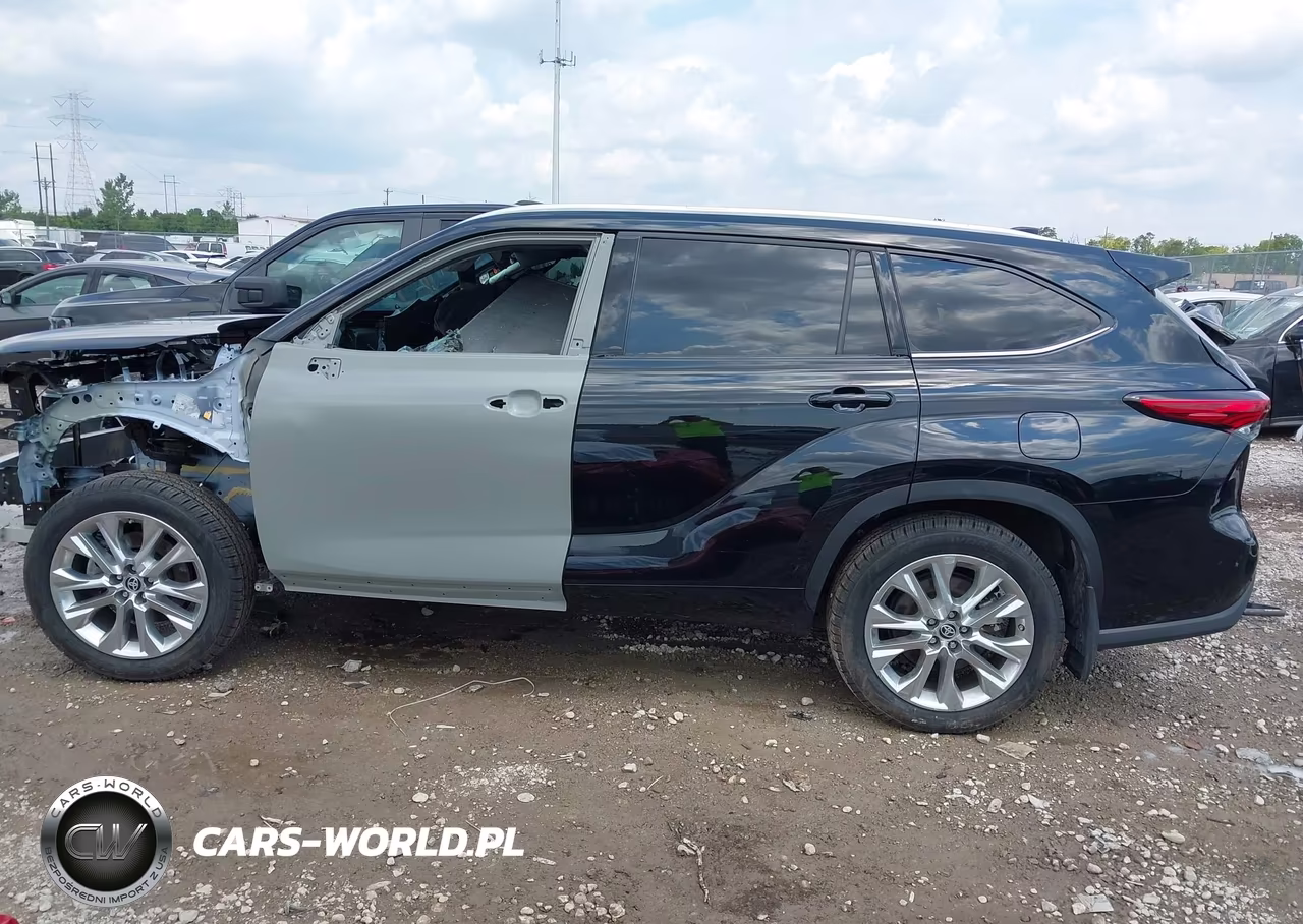 2023 Toyota Highlander Limited VIN:5TDKDRBH1PS018390 - 15