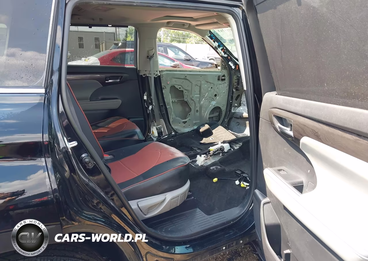 2023 Toyota Highlander Limited VIN:5TDKDRBH1PS018390 - 8