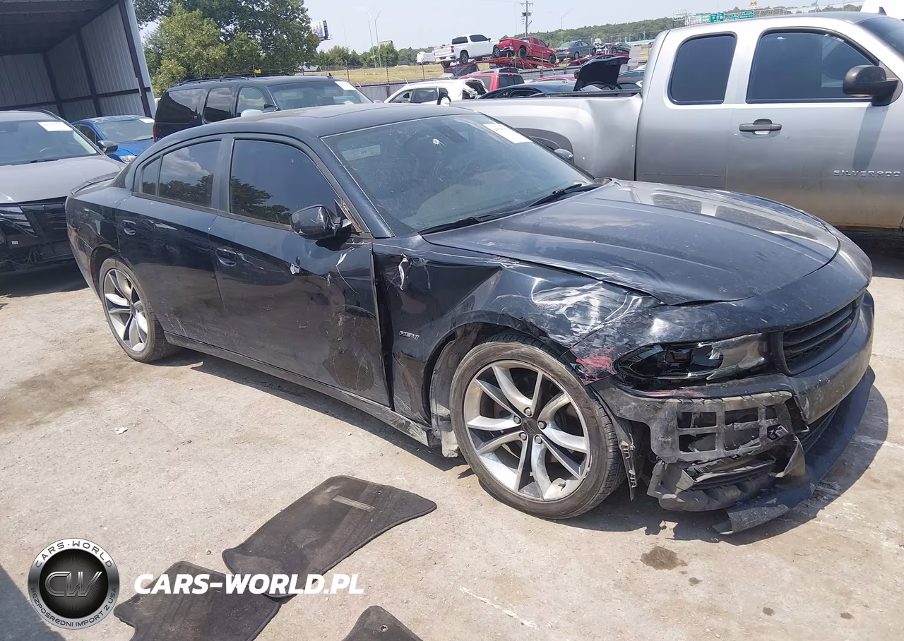 2015 Dodge Charger Road-Track