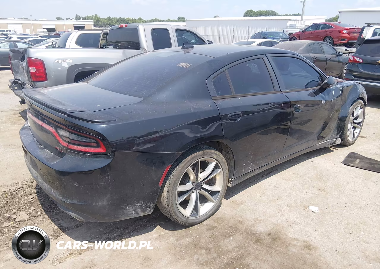 2015 Dodge Charger Road-Track VIN:2C3CDXCT5FH880590 - 4