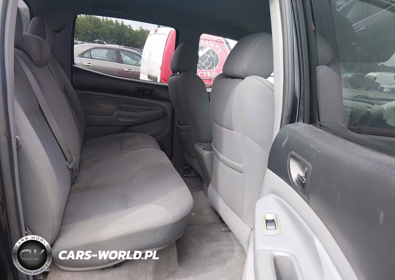 2005 Toyota Tacoma Prerunner V6 VIN:3TMJU62N15M006317 - 8