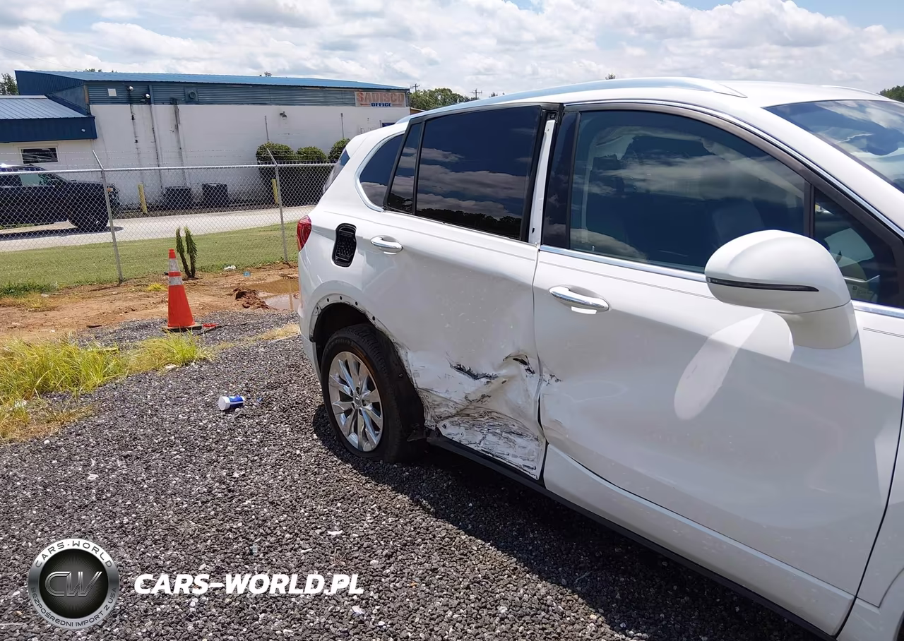 2017 Buick Envision Essence VIN:LRBFXBSAXHD221874 - 6