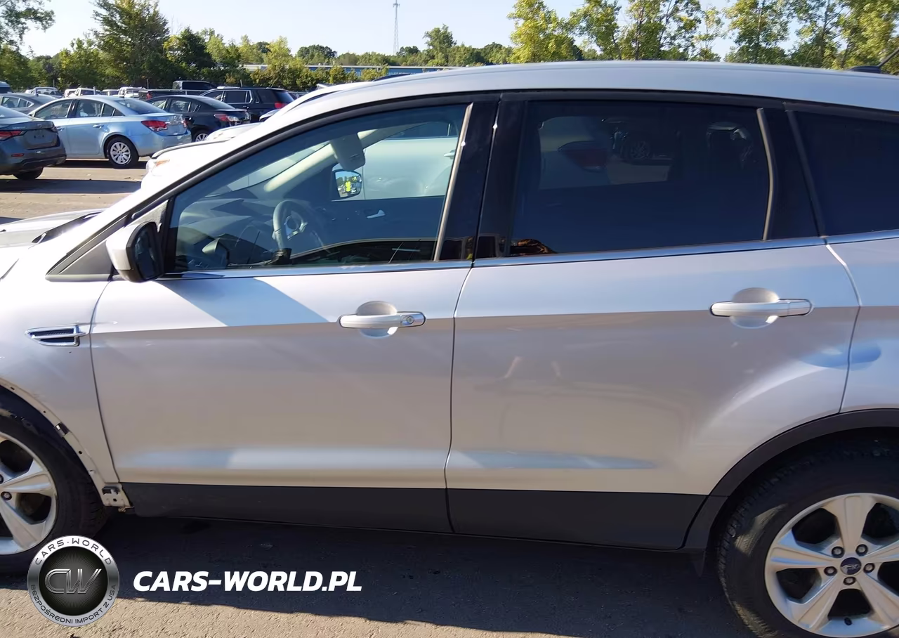 2015 Ford Escape Se VIN:1FMCU0G75FUC76160 - 14
