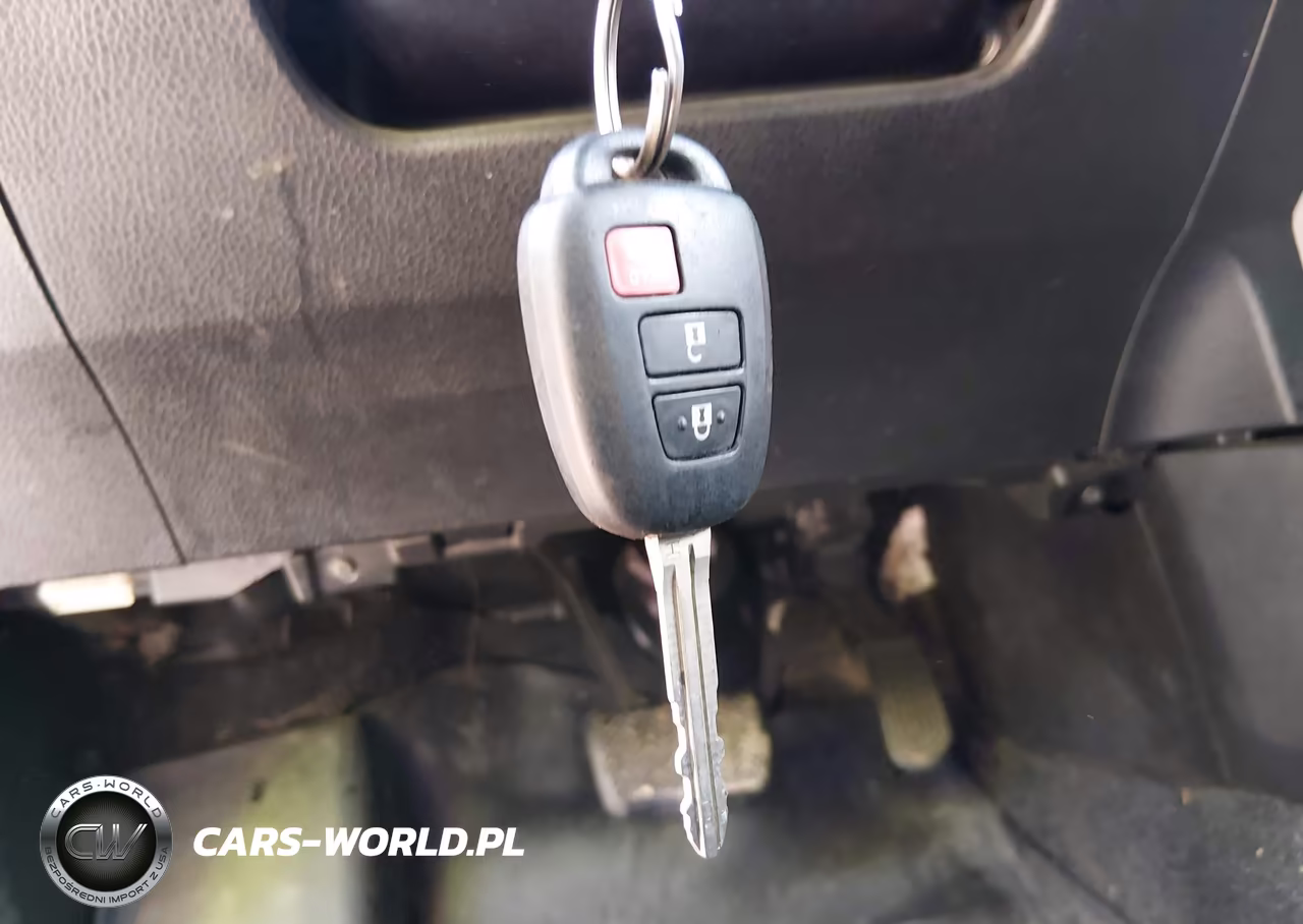 2018 Toyota Rav4 Le VIN:2T3BFREV9JW787009 - 11