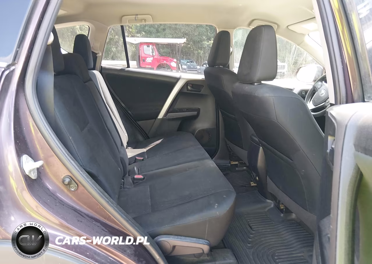 2018 Toyota Rav4 Le VIN:2T3BFREV9JW787009 - 8