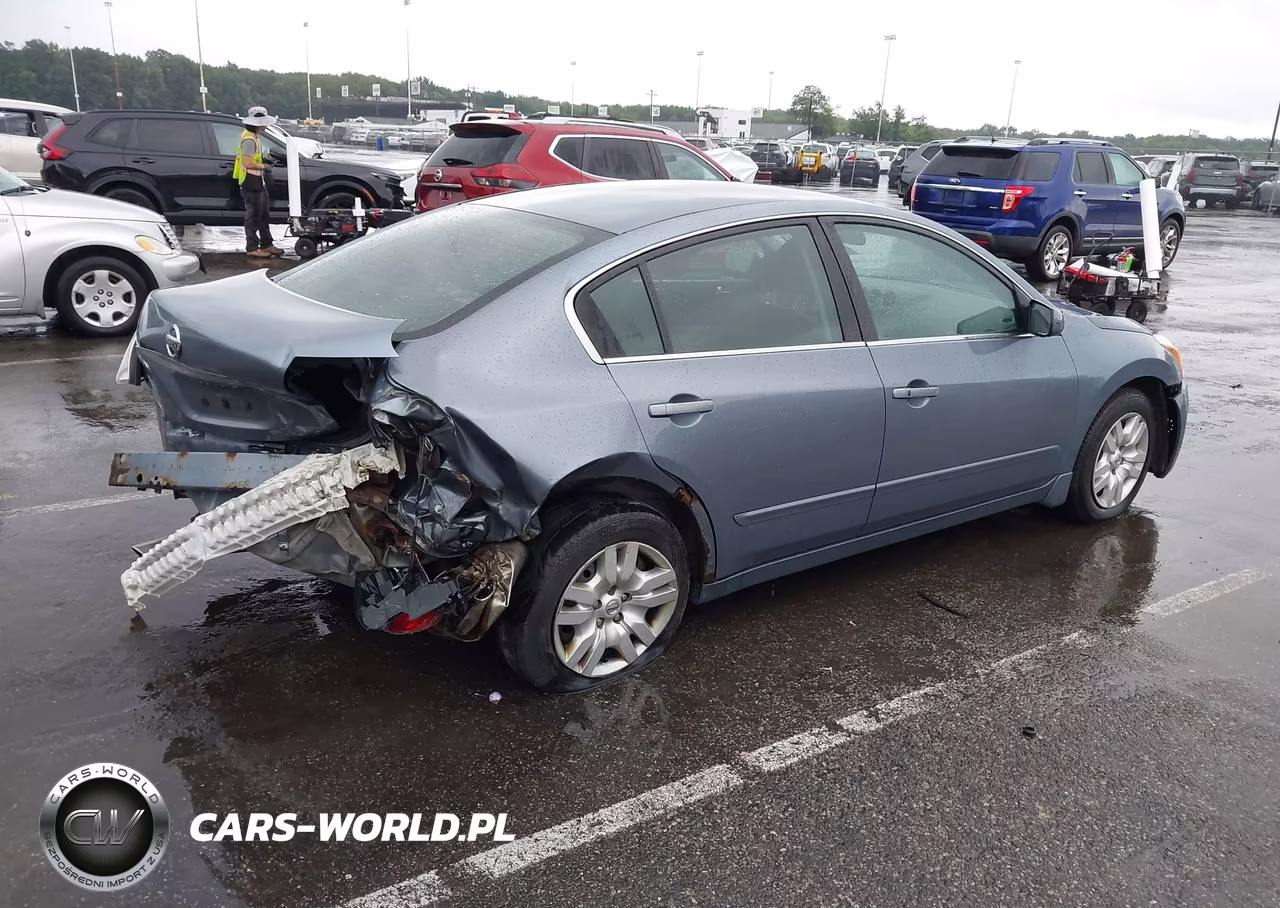 2012 Nissan Altima 2.5 S VIN:1N4AL2AP4CC139334 - 4