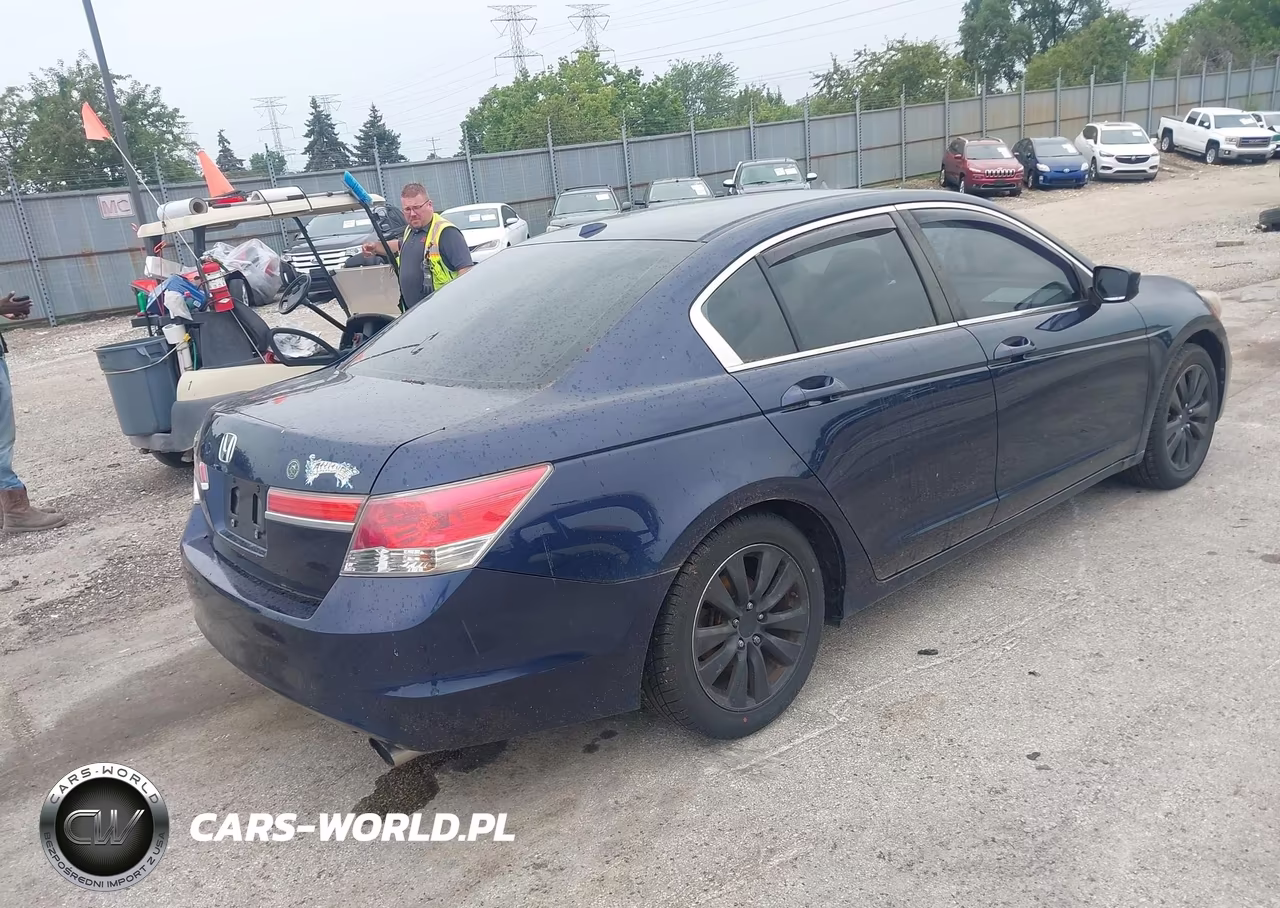 2011 Honda Accord 2.4 Ex-L VIN:1HGCP2F80BA137147 - 4