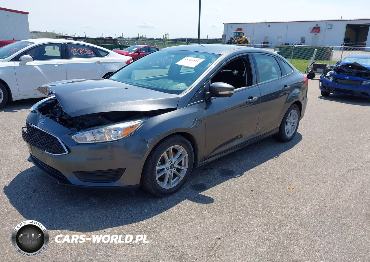 2017 Ford Focus Se VIN:1FADP3F25HL343023 - 2