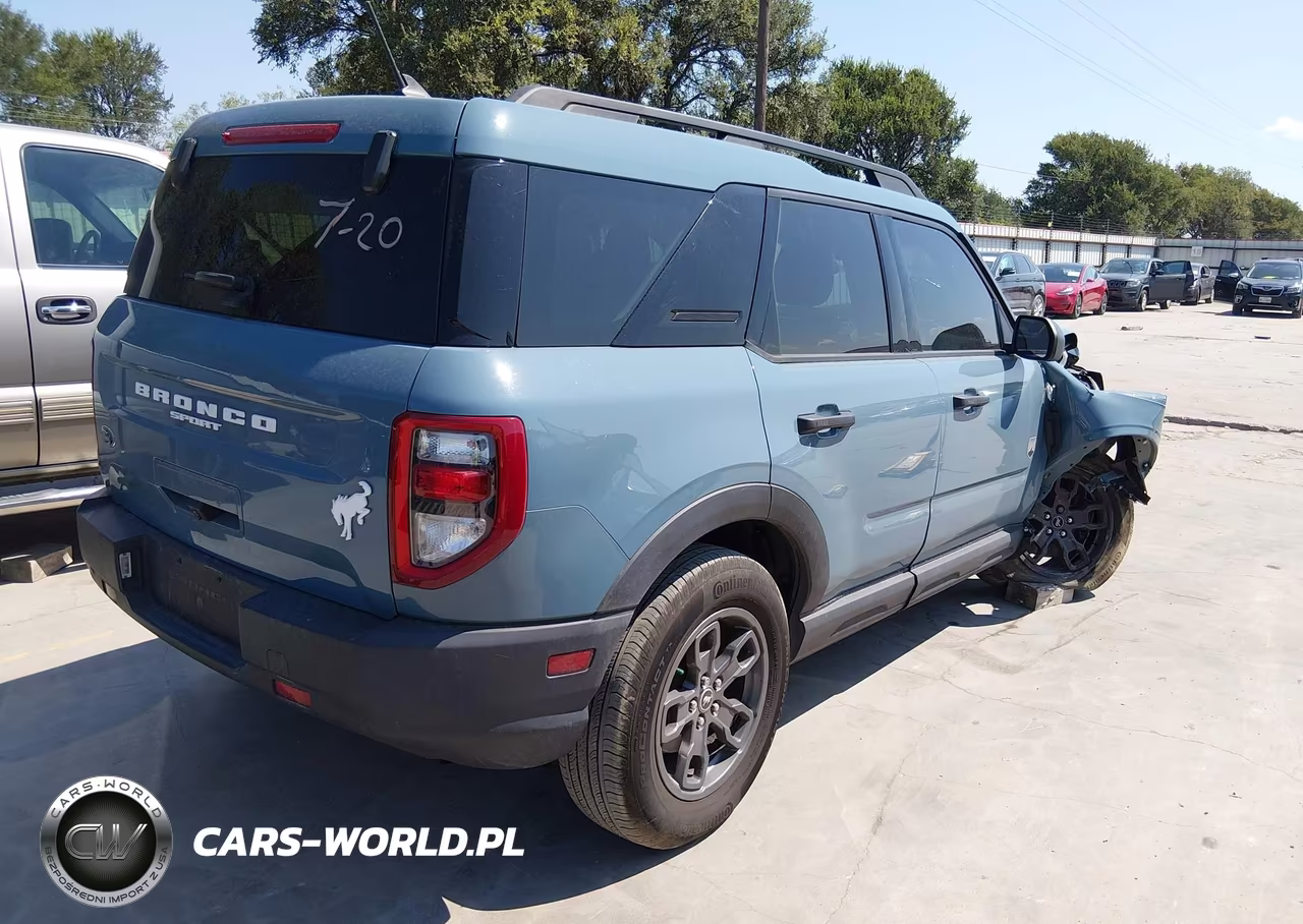 2021 Ford Bronco Sport Big Bend VIN:3FMCR9B63MRA99536 - 4