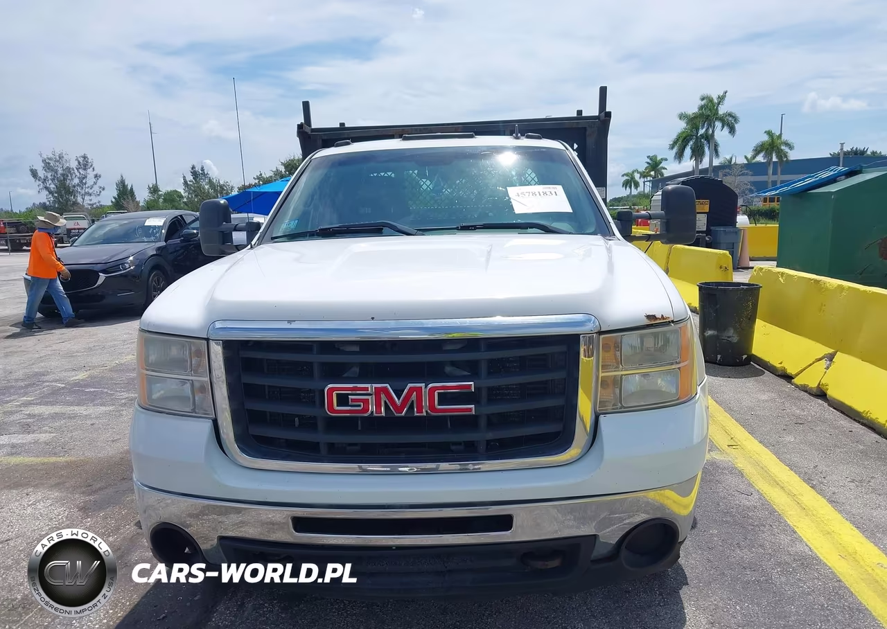 2007 GMC Sierra 3500 Chassis Work Truck VIN:1GDJK396X7E585220 - 12
