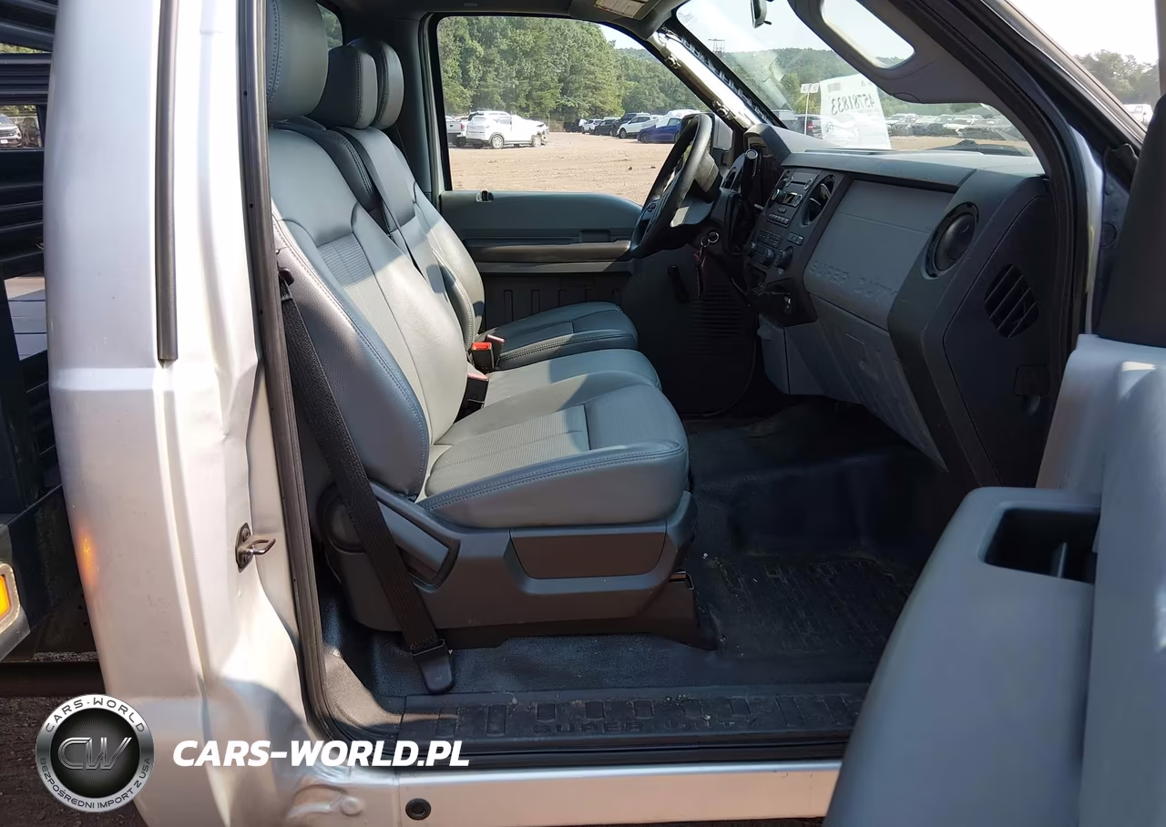 2016 Ford F-350 Chassis Xl VIN:1FDRF3G67GEC87847 - 8