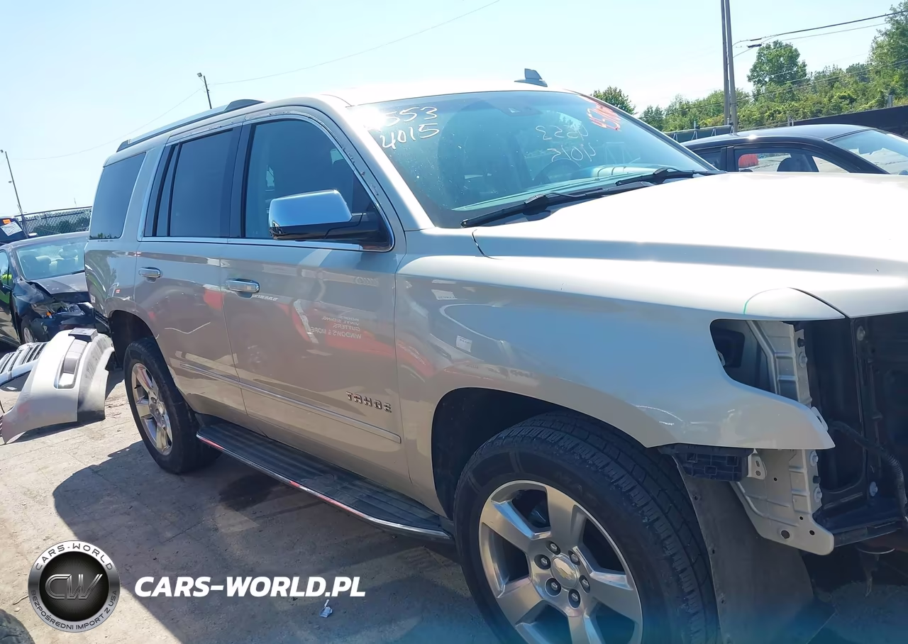 2017 Chevrolet Tahoe Premier VIN:1GNSKCKC7HR398320 - 14