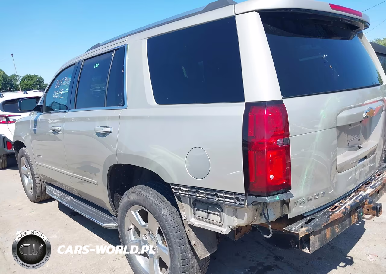 2017 Chevrolet Tahoe Premier VIN:1GNSKCKC7HR398320 - 15