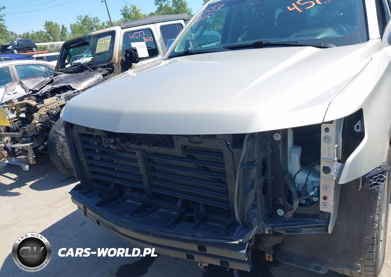 2017 Chevrolet Tahoe Premier VIN:1GNSKCKC7HR398320 - 6