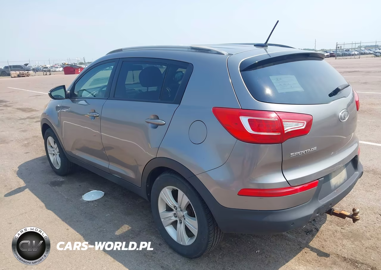2012 Kia Sportage Lx VIN:KNDPBCA27C7304013 - 3