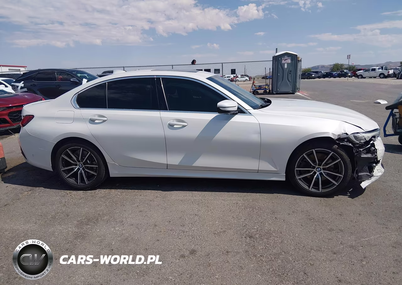 2021 BMW 330I VIN:3MW5R1J06M8C12765 - 13