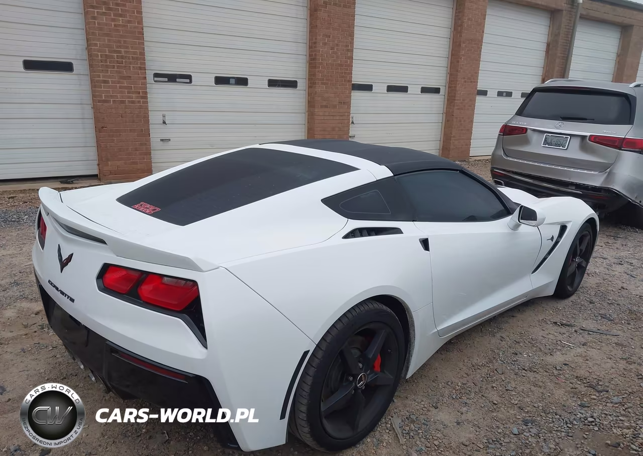 2015 Chevrolet Corvette Stingray VIN:1G1YB2D72F5113324 - 4