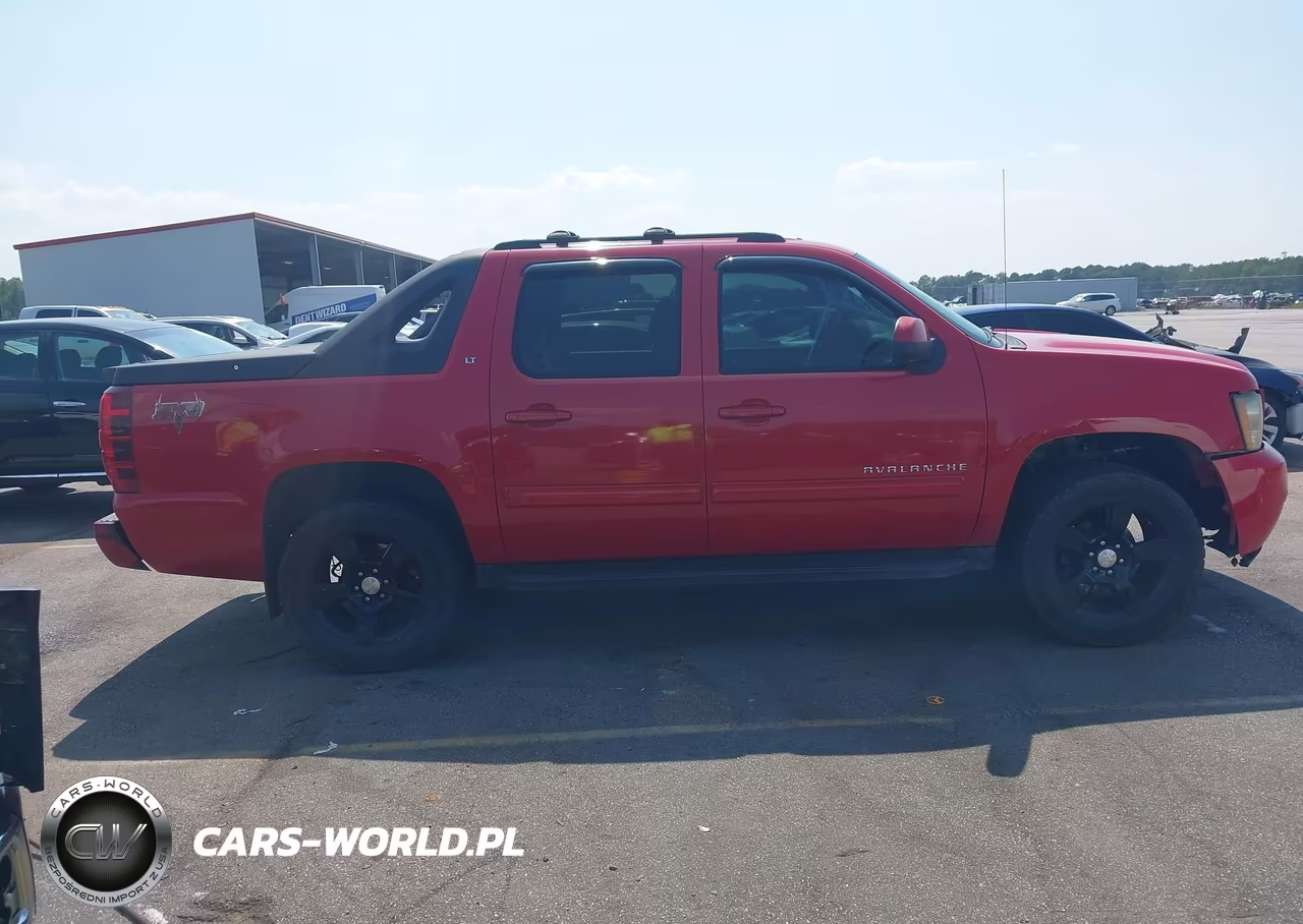 2011 Chevrolet Avalanche 1500 Lt1 VIN:3GNTKFE31BG143736 - 13