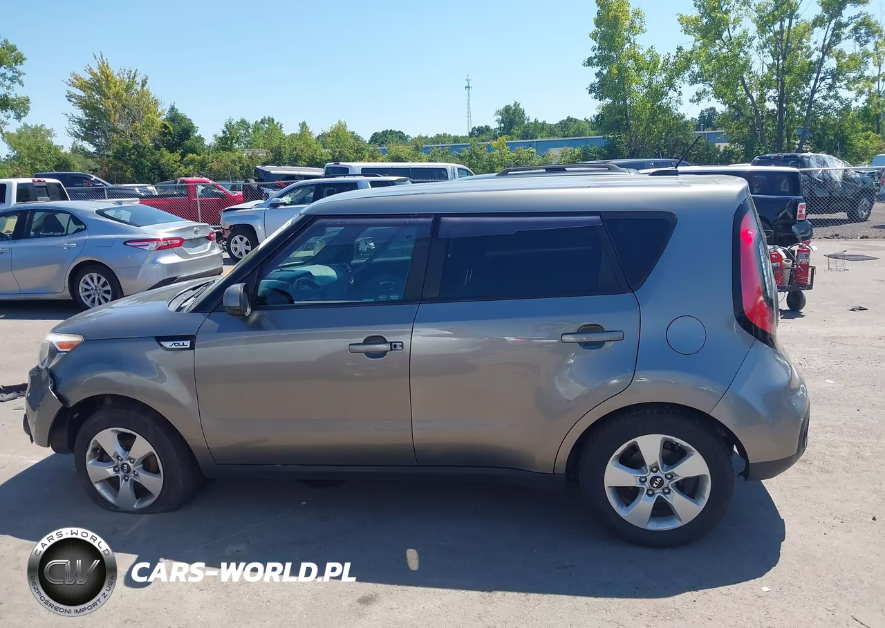 2017 Kia Soul VIN:KNDJN2A2XH7470475 - 15
