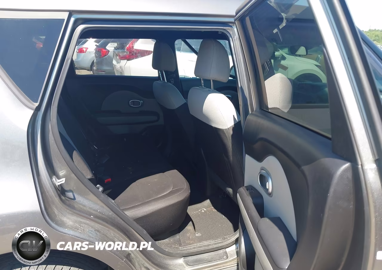 2017 Kia Soul VIN:KNDJN2A2XH7470475 - 8