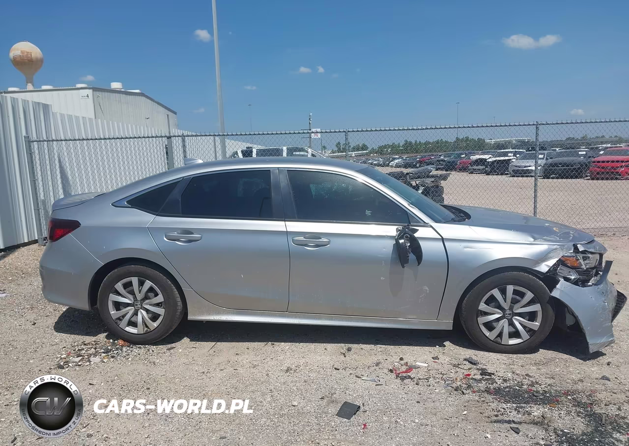 2026 Honda Civic Lx VIN:2HGFE2F23TH548270 - 13