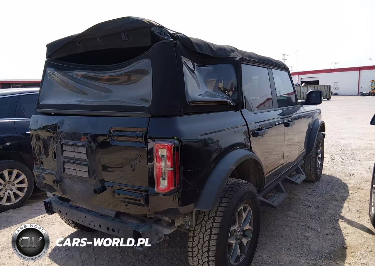 2022 Ford Bronco Badlands VIN:1FMEE5DH5NLB19152 - 4