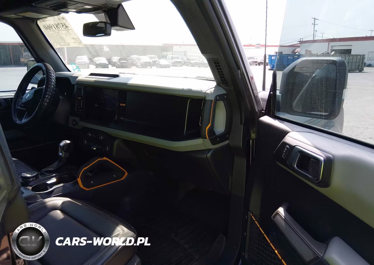 2022 Ford Bronco Badlands VIN:1FMEE5DH5NLB19152 - 5