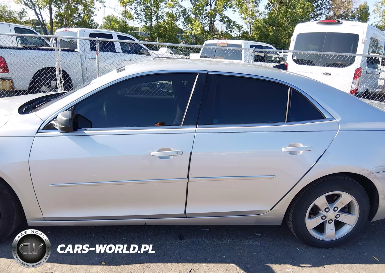 2014 Chevrolet Malibu 1Ls VIN:1G11B5SL9EF185116 - 14