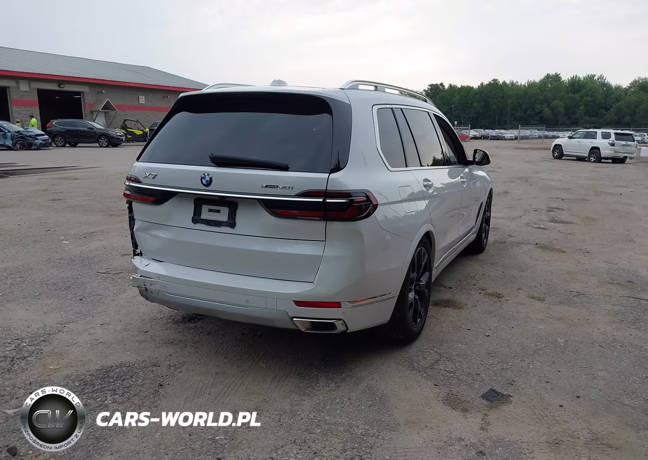 2024 BMW X7 xDrive40I VIN:5UX23EM05R9V40197 - 4