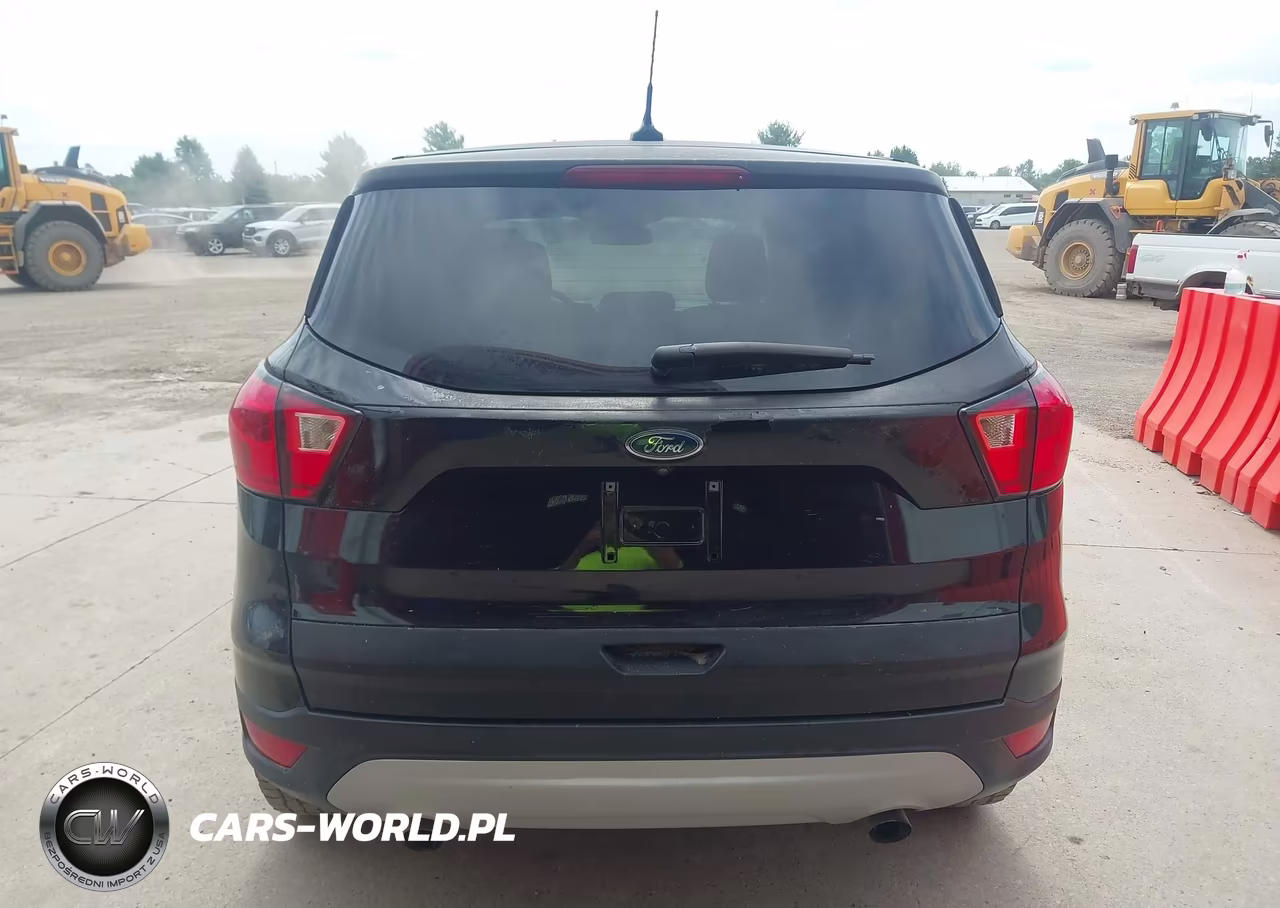 2019 Ford Escape Se VIN:1FMCU9GD7KUA80872 - 17