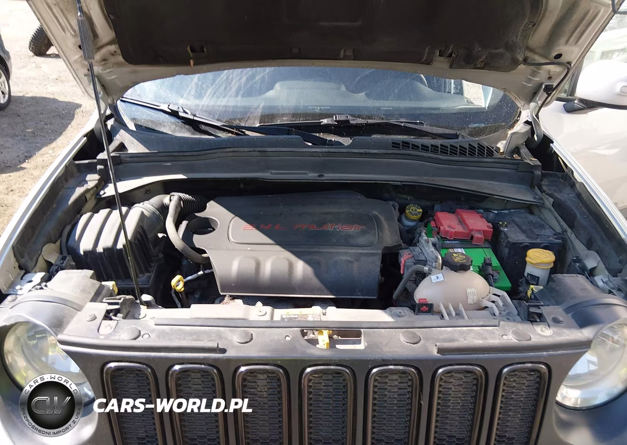 2018 Jeep Renegade Altitude 4X4 VIN:ZACCJBBB8JPJ55117 - 10