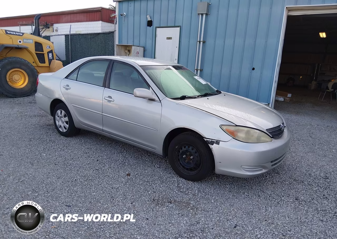 2003 Toyota Camry Le – zdjęcie 1 z 11