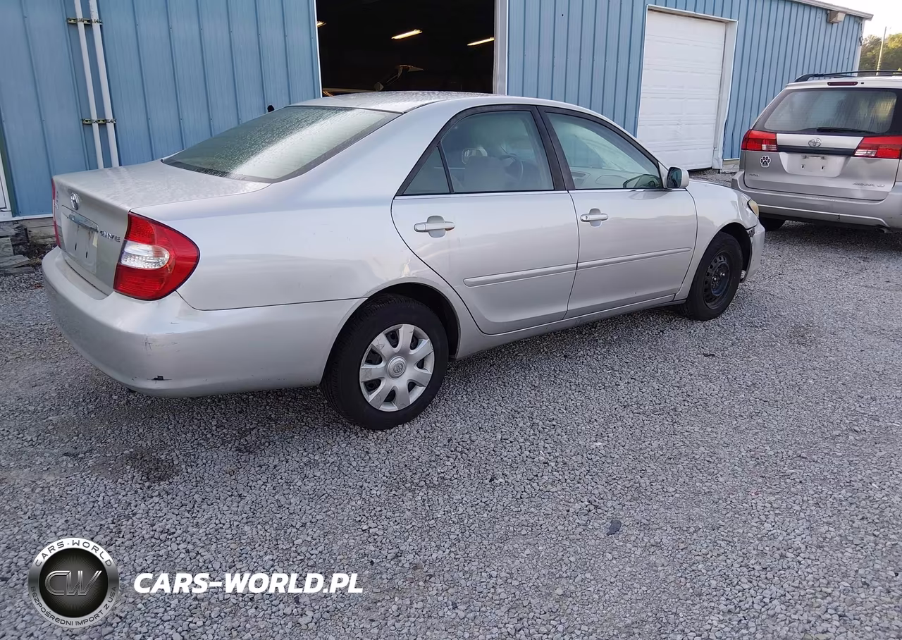 2003 Toyota Camry Le VIN:4T1BE32K63U140301 - 4
