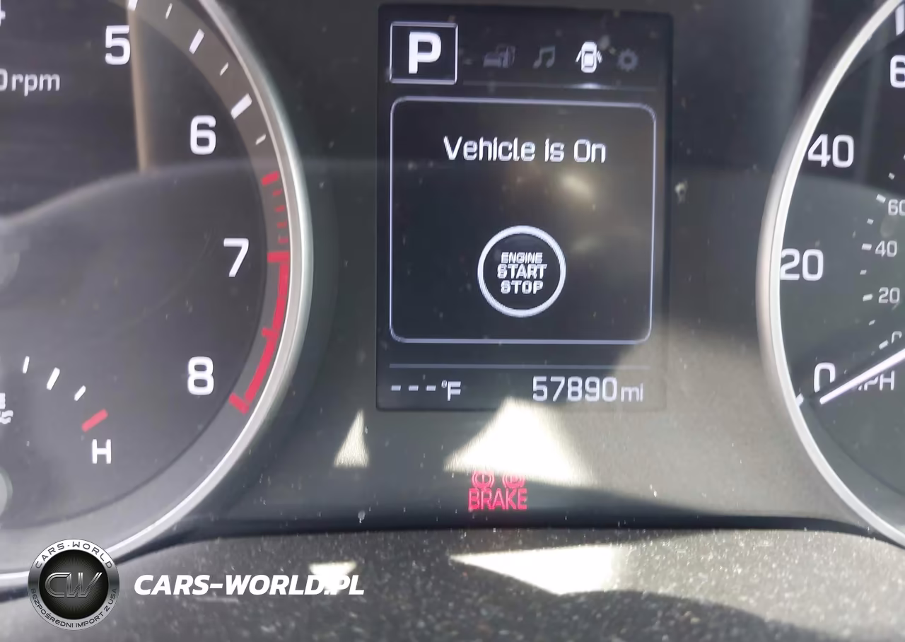 2018 Hyundai Elantra Value Edition VIN:KMHD84LF9JU609773 - 15