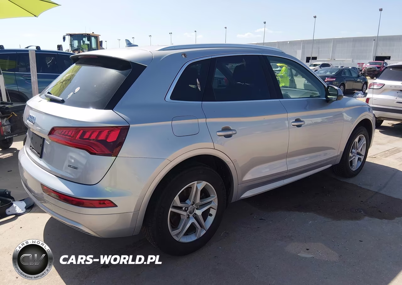 2019 Audi Q5 45 Premium VIN:WA1ANAFY5K2138000 - 4