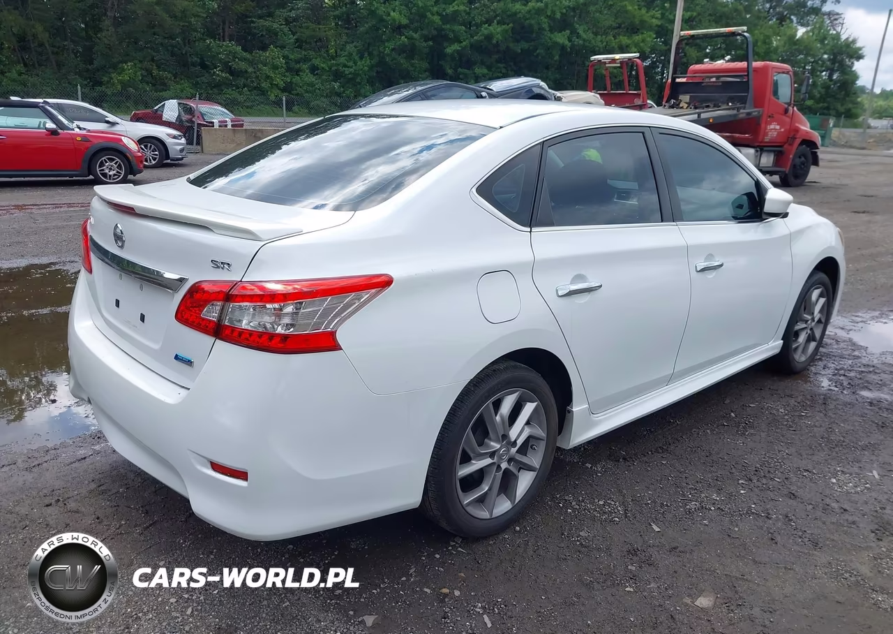 2014 Nissan Sentra Sr VIN:3N1AB7AP3EY324059 - 4