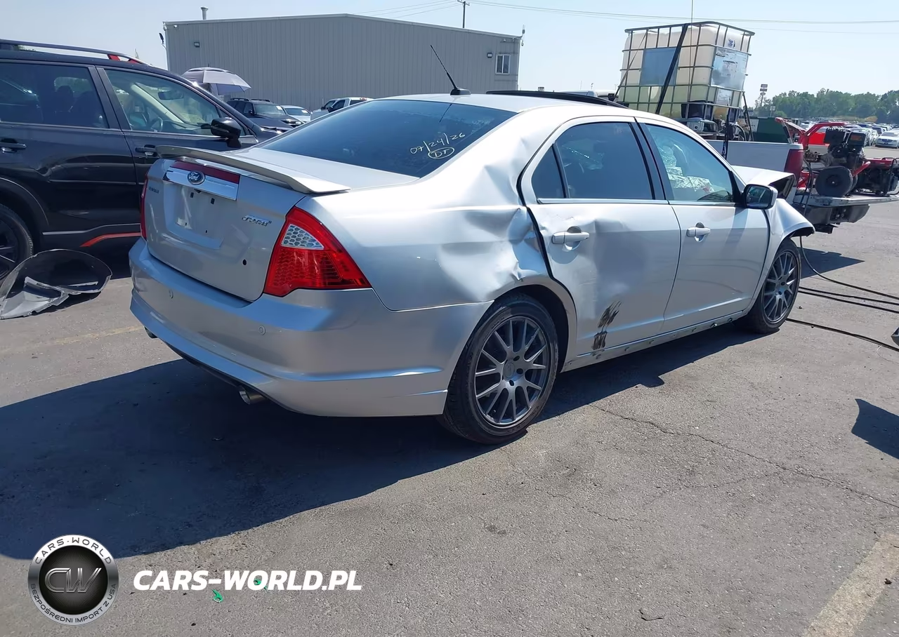 2010 Ford Fusion Sport VIN:3FAHP0KC5AR429115 - 4