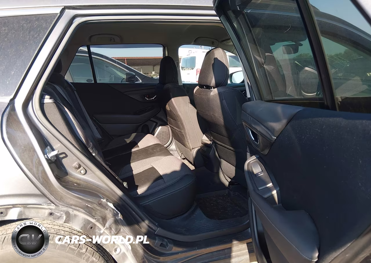 2021 Subaru Outback Premium VIN:4S4BTADC4M3130132 - 8