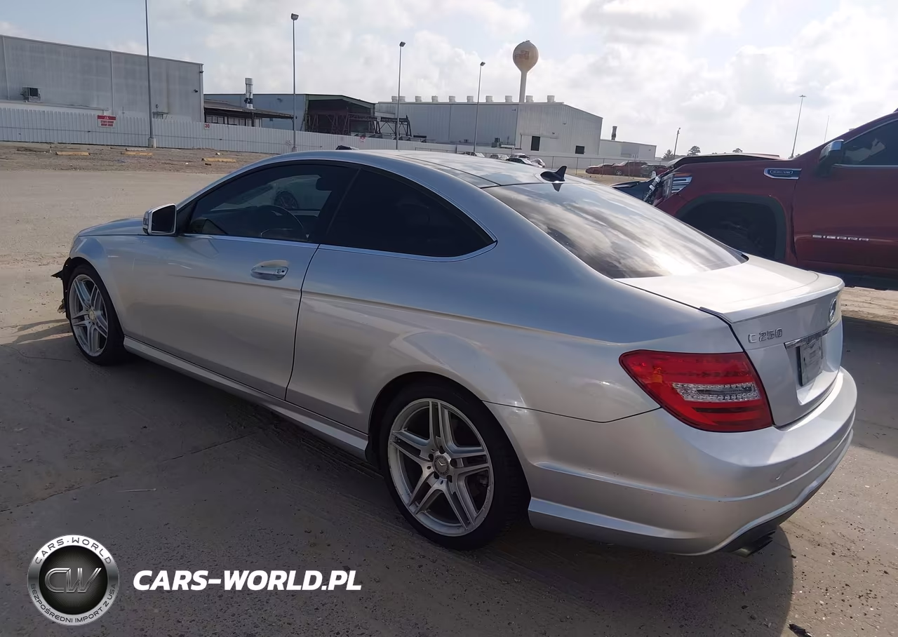2015 Mercedes-Benz C 250 VIN:WDDGJ4HB5FG410078 - 3